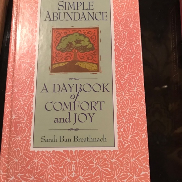 Two wonderful books by Sara Ban Breathnach. - Picture 2 of 5